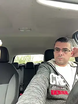 Snapshot of balkis30 chatting on February 6, 2026, 10:44 am balkis30 online show from February 6, 2026, 10:44 am