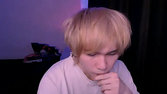 Snapshot of rennnuts chatting on February 7, 2026, 2:03 pm rennnuts online show from February 7, 2026, 2:03 pm