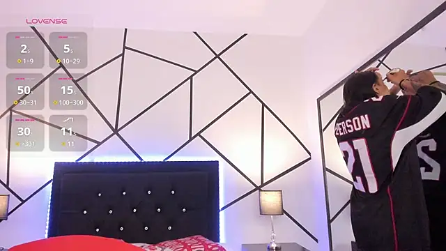 Liiam smith  online show from March 5, 2025, 12:44 pm