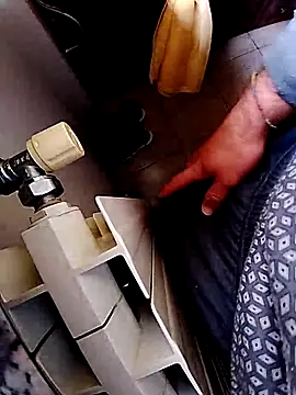 dominationmybigdick online show from April 2, 2026, 12:23 pm