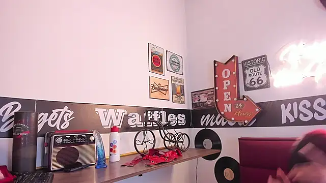 cassidy blossom online show from March 11, 2025, 8:30 am