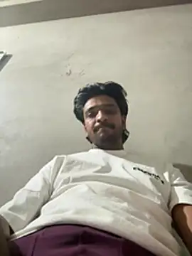 Snapshot of Chintu2408 chatting on January 17, 2026, 2:09 pm Chintu2408 online show from January 17, 2026, 2:09 pm