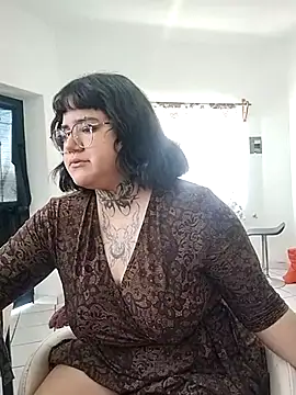 xomimuka online show from March 21, 2025, 7:02 pm