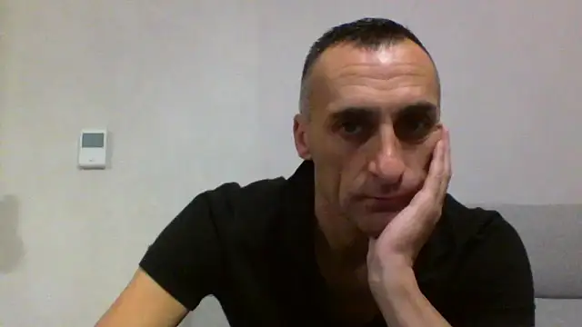ANGELSANTAMARIA- online show from October 6, 2025, 6:41 pm