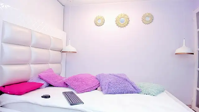 Hiyakasudere online show from March 17, 2025, 2:34 pm