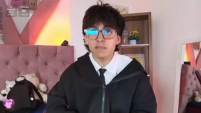 PepperTwink online show from March 6, 2026, 4:13 pm