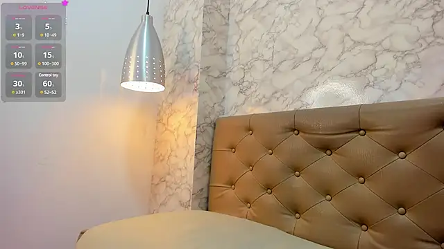 PamelaAddams  online show from March 19, 2025, 3:20 am