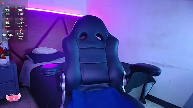 Nikkenyx online show from December 4, 2025, 1:37 am