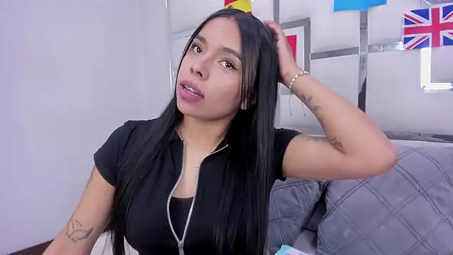 ZoeWan69 online show from July 16, 2026, 1:19 pm