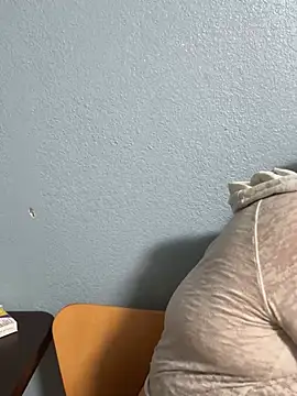 Snapshot of CutiepieMandii143 chatting on March 3, 2025, 1:17 am CutiepieMandii143 online show from March 3, 2025, 1:17 am