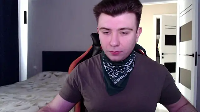 honey furry online show from March 17, 2026, 7:55 am