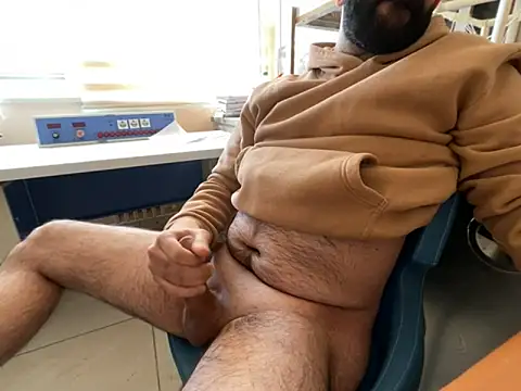 legolasleo online show from October 22, 2025, 9:20 am