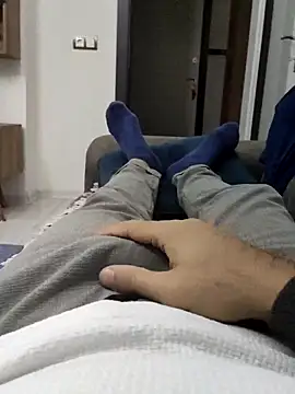 legolasleo online show from October 7, 2025, 3:07 am