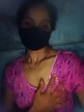 Snapshot of Sumann99 chatting on March 7, 2025, 4:55 pm Sumann99 online show from March 7, 2025, 4:55 pm