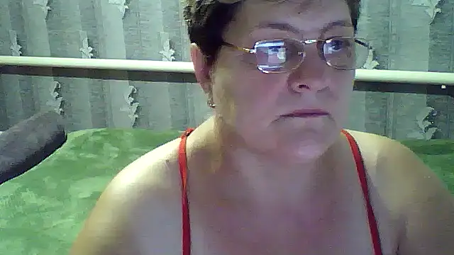 ElzaJewel online show from September 20, 2025, 5:56 am