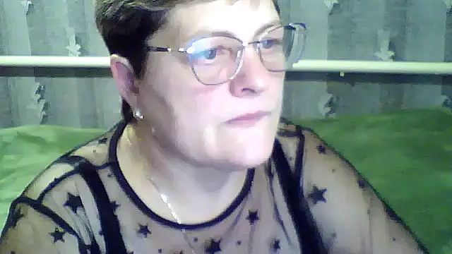 ElzaJewel online show from October 19, 2025, 4:32 pm