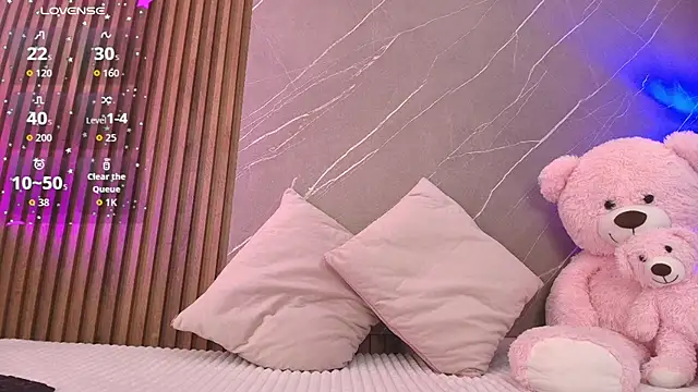 ariana jhonson1 online show from February 19, 2026, 12:13 pm