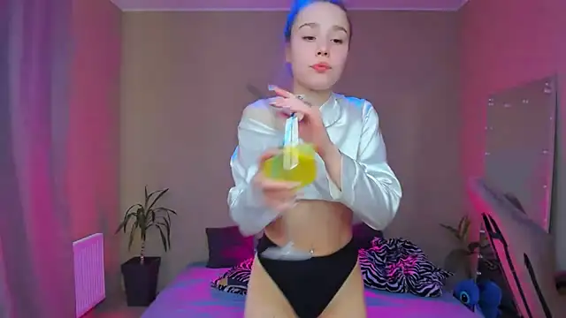 YourMegan online show from March 18, 2025, 11:33 am