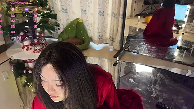 nanaliu6 online show from December 3, 2025, 1:17 am