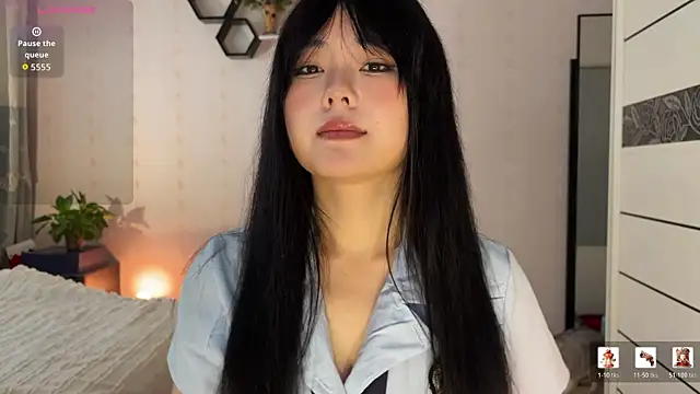 nanaliu6 online show from February 6, 2026, 1:12 am