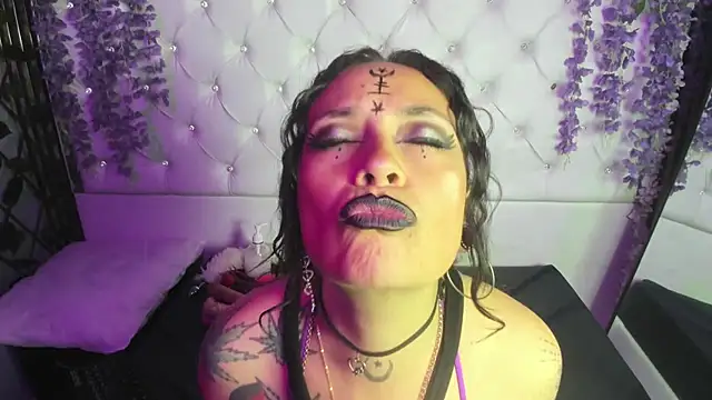 Snapshot of Fenix_Lilith chatting on July 11, 2026, 3:34 pm Fenix Lilith online show from July 11, 2026, 3:34 pm