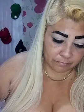 BonniAdams online show from November 8, 2025, 1:20 am