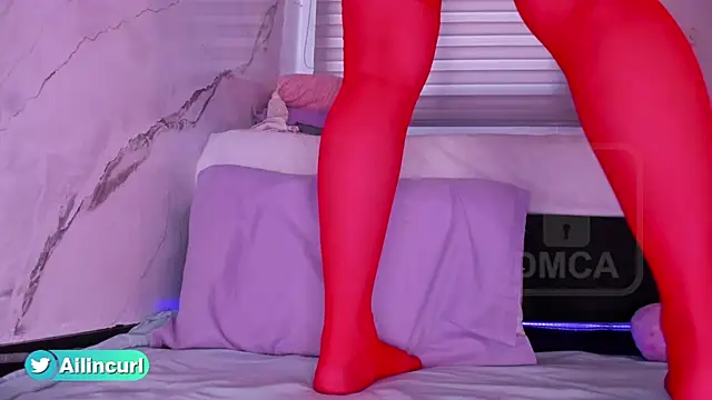 ailin curl online show from October 4, 2025, 9:16 pm