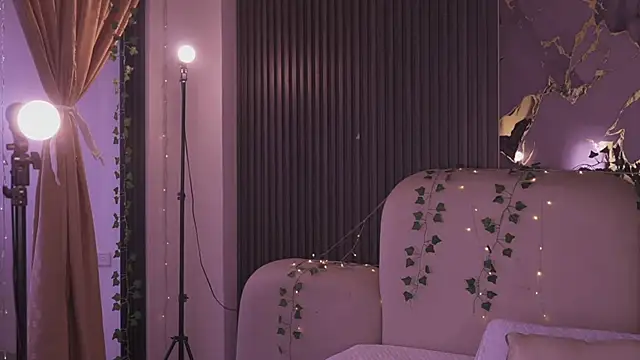 soidai miiu online show from March 23, 2026, 9:14 pm