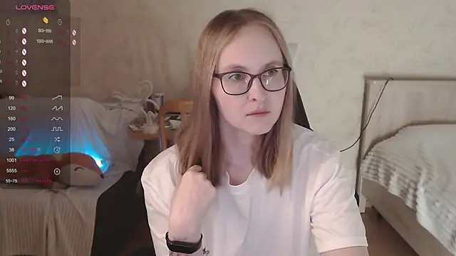 Agatha Mott online show from September 15, 2025, 5:08 am