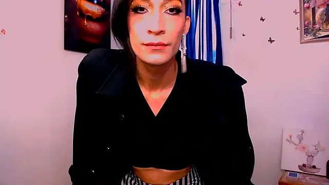 Snapshot of NovaNyx11 chatting on February 21, 2025, 8:05 pm NovaNyx11 online show from February 21, 2025, 8:05 pm