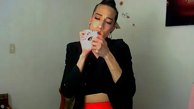 Snapshot of NovaNyx11 chatting on September 30, 2025, 9:54 pm NovaNyx11 online show from September 30, 2025, 9:54 pm