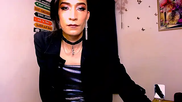 Snapshot of NovaNyx11 chatting on February 21, 2025, 12:27 am NovaNyx11 online show from February 21, 2025, 12:27 am