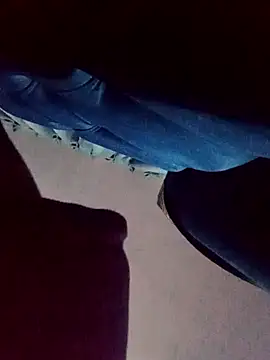 Elgroney23 online show from November 30, 2025, 11:27 pm