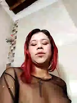 Eli clark  online show from February 5, 2025, 2:08 am