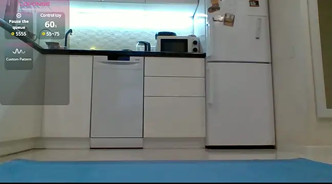 Katya yoga online show from February 17, 2025, 5:04 am