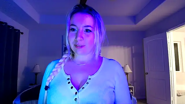 kaliii jones online show from April 12, 2026, 4:05 am