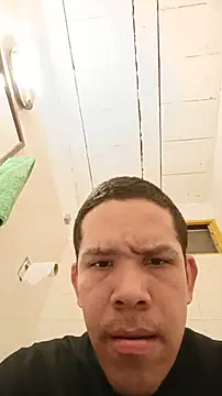 liamlara online show from May 27, 2026, 10:28 pm