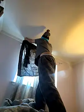 Snapshot of Damien55 chatting on December 4, 2025, 6:29 pm Damien55 online show from December 4, 2025, 6:29 pm