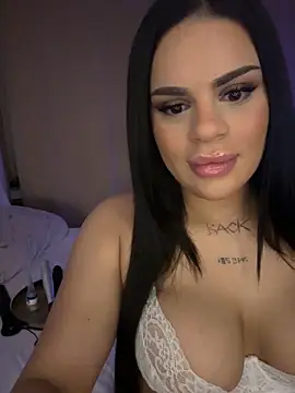 mrsbellanova online show from October 21, 2025, 10:20 pm