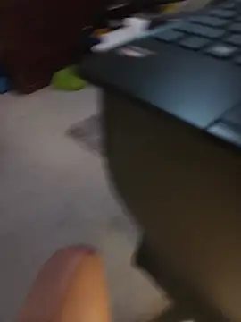 Snapshot of aleds17668 chatting on March 9, 2026, 8:34 pm aleds17668 online show from March 9, 2026, 8:34 pm