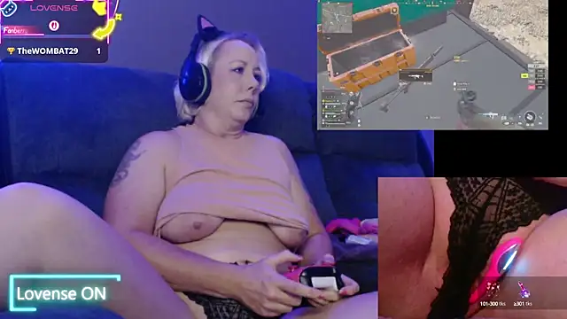 Snapshot of Trixiekittycutie chatting on September 15, 2025, 1:06 am Trixiekittycutie online show from September 15, 2025, 1:06 am