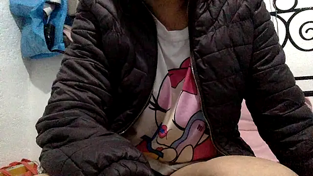 sharonlopez9611 online show from April 3, 2026, 2:51 am