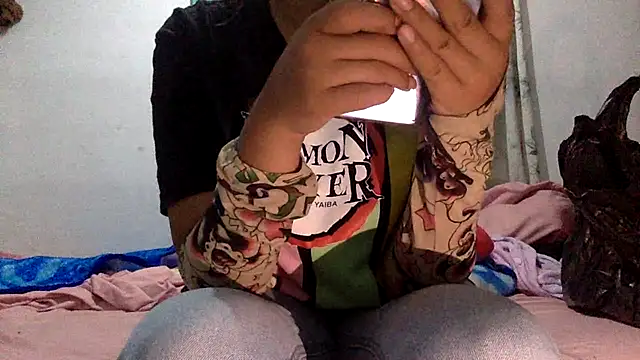 Snapshot of sharonlopez9611 chatting on October 12, 2025, 2:57 am sharonlopez9611 online show from October 12, 2025, 2:57 am