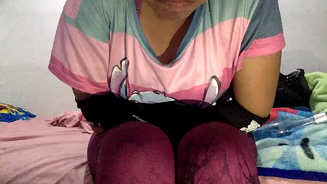 Snapshot of sharonlopez9611 chatting on October 21, 2025, 2:11 am sharonlopez9611 online show from October 21, 2025, 2:11 am