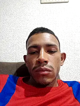Mineirinho043 online show from March 3, 2025, 1:38 am