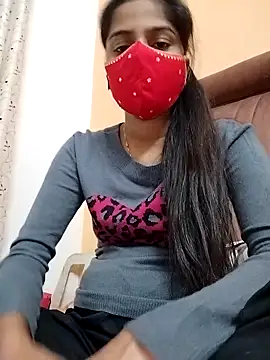 fuungirl38 online show from November 5, 2025, 3:15 pm