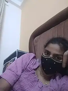 fuungirl38 online show from July 7, 2026, 8:12 pm