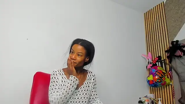 dafnnelewis online show from October 25, 2025, 12:04 pm