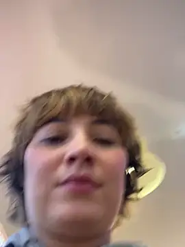 Snapshot of Maggie_Geller chatting on March 3, 2026, 10:28 pm Maggie Geller online show from March 3, 2026, 10:28 pm