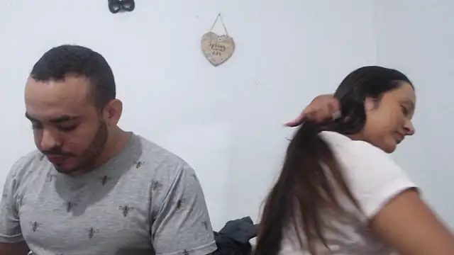 Snapshot of thitat_lovers chatting on February 26, 2025, 2:41 am thitat lovers online show from February 26, 2025, 2:41 am